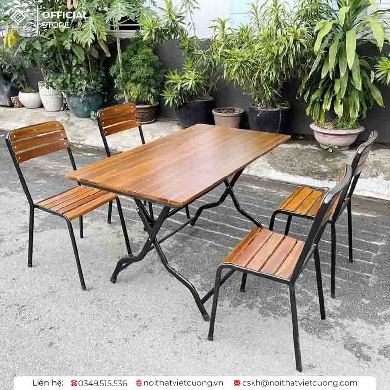 Bàn ghế sắt sân vườn gấp gọn