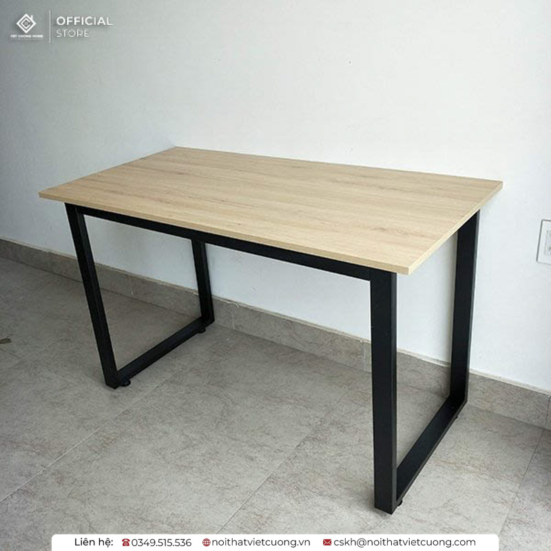 Kích thước chân bàn sắt chữ U phù hợp là điều mà mọi người cần xem xét