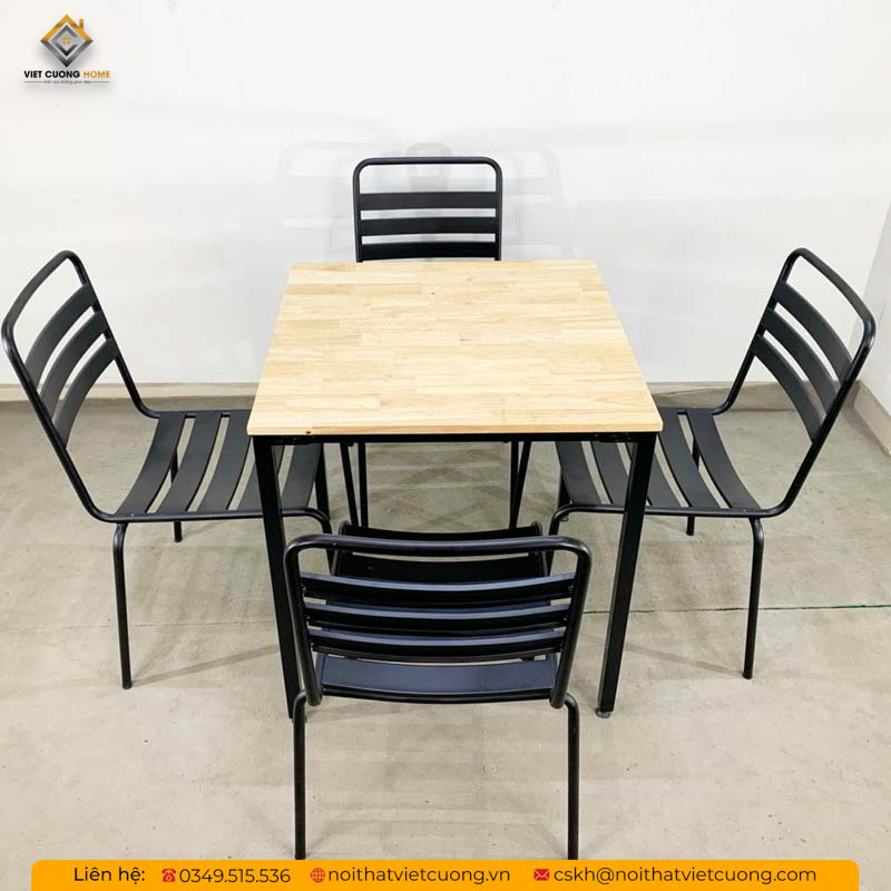 Bộ bàn ghế sắt cafe BGCF01 với nhiều ưu điểm vượt trội