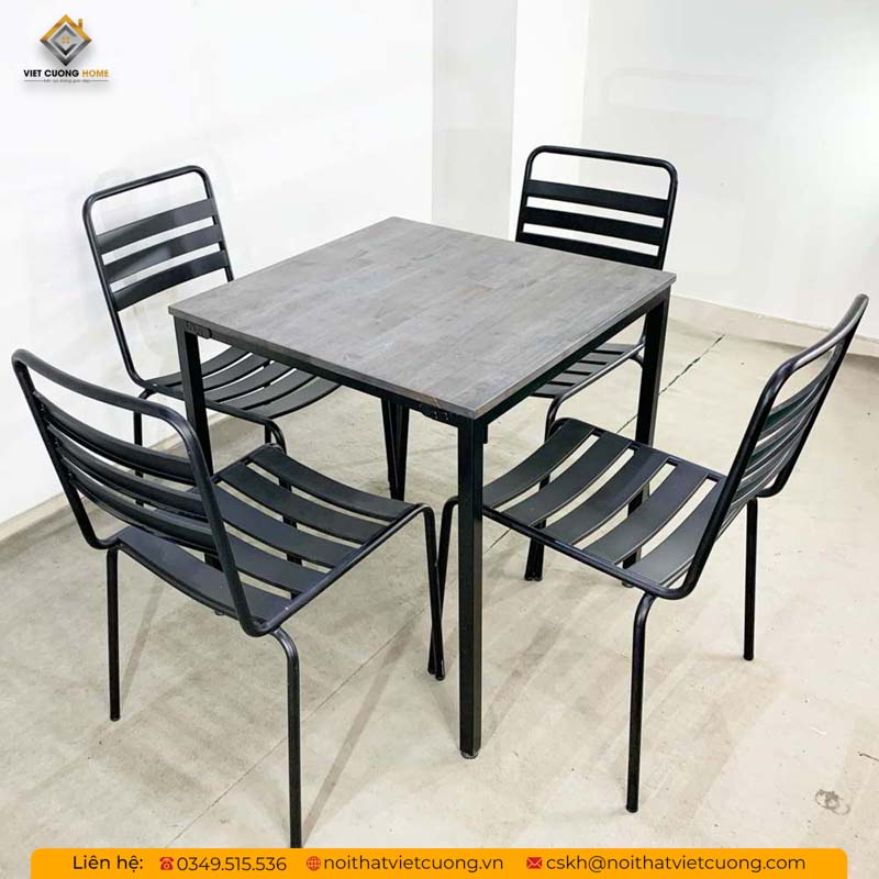 Thiết kế đơn giản nhưng vẫn cực kỳ hiện đại cho không gian quán