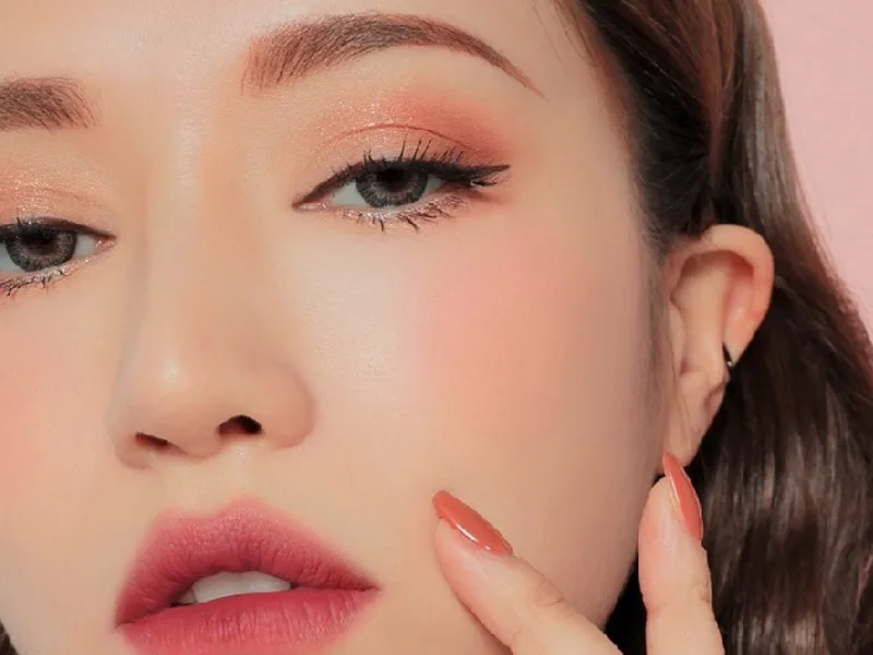 Má hồng nhẹ nhàng Má hồng nhẹ nhàng
